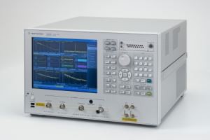 Kasutatud signaaliallika analüsaator Agilent E5052B